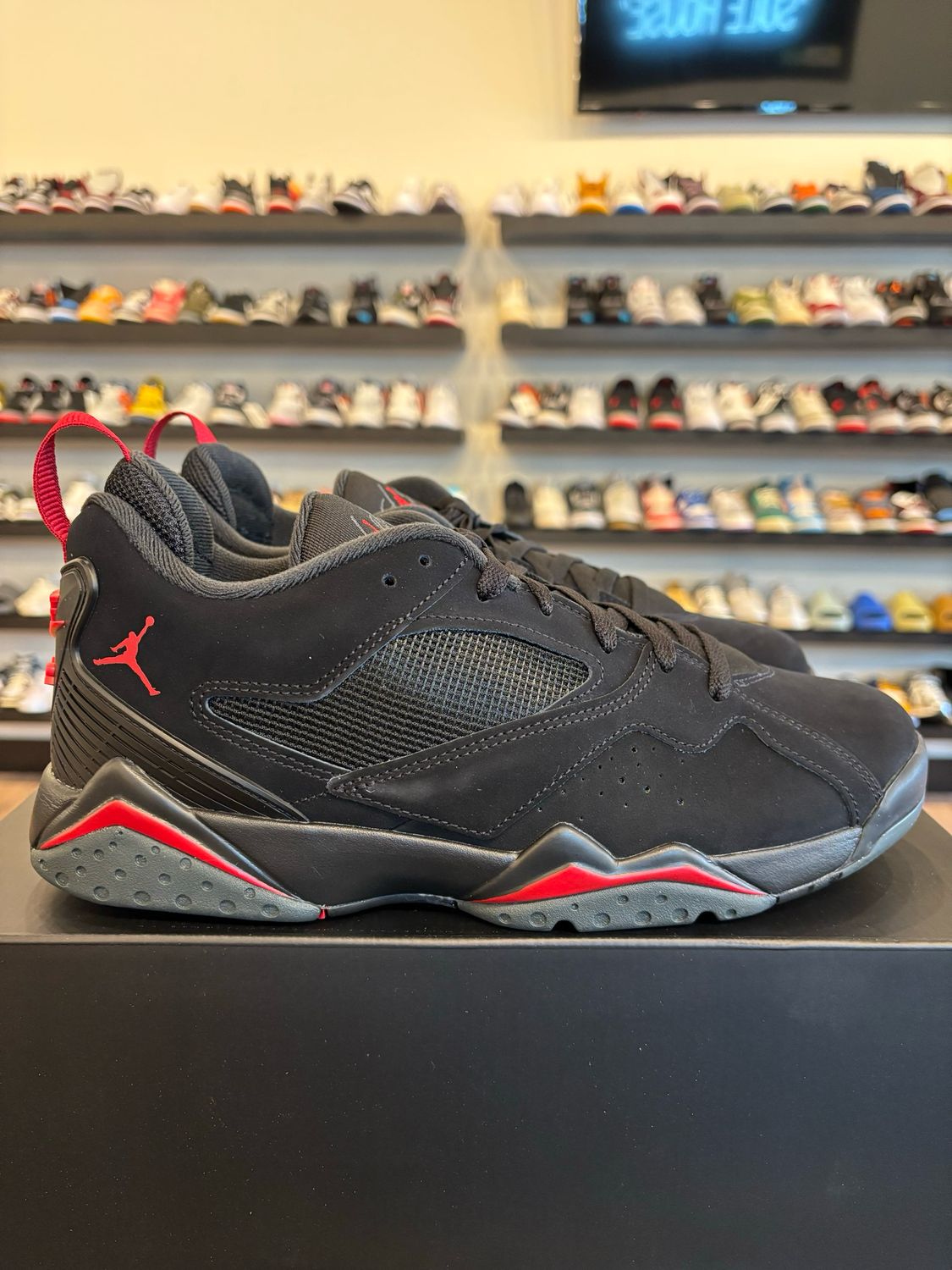 Jordan MVP 92 Bred Size 13 Brand New