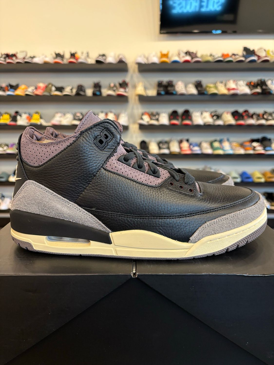 Jordan 3 A Ma Maniere Black Size 12 (13.5W) Brand New