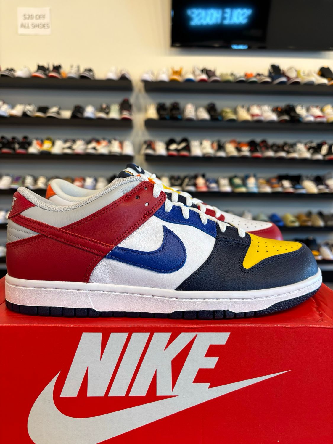 Nike Dunk Low SP What The Size 10.5 Brand New