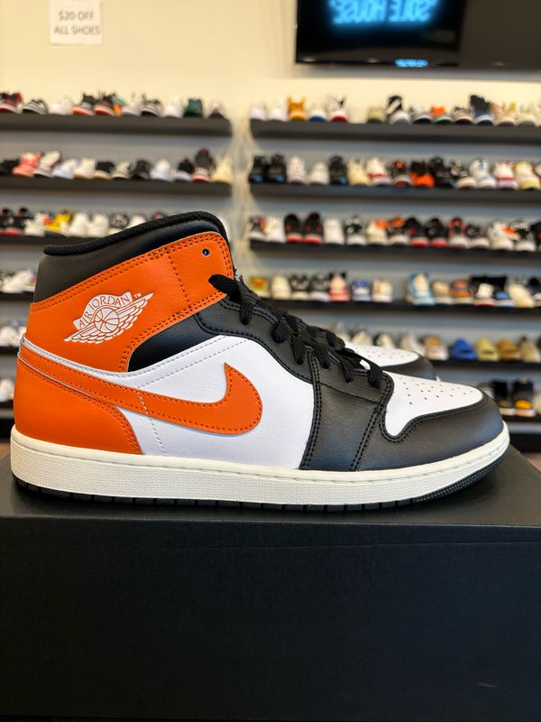 Jordan 1 Mid Starfish Size 11.5 Brand New