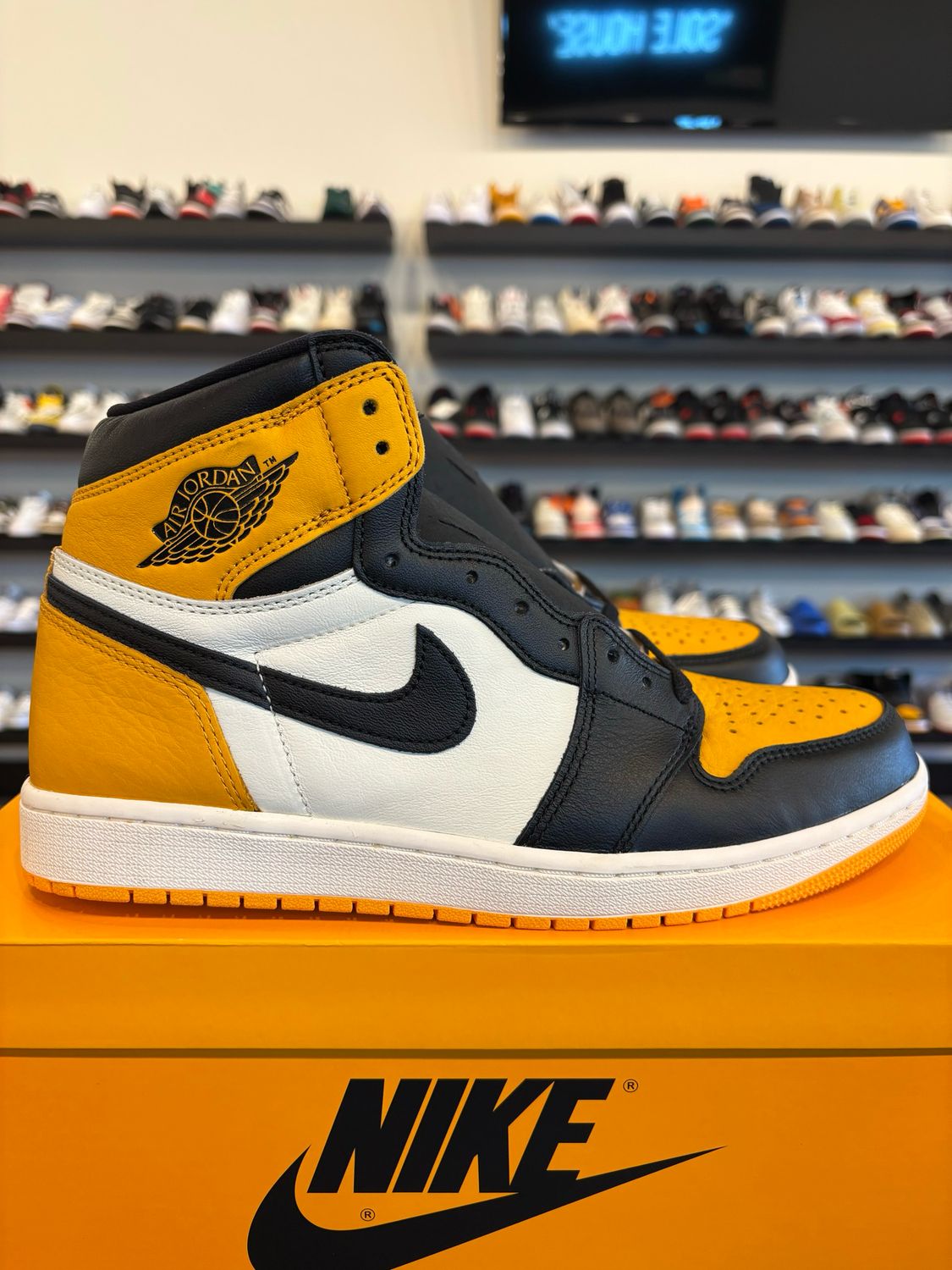 Jordan 1 Taxi Size 10 Brand New