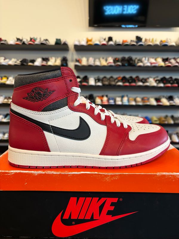 Jordan 1 Lost and Found Size 10.5 Pre-Owned