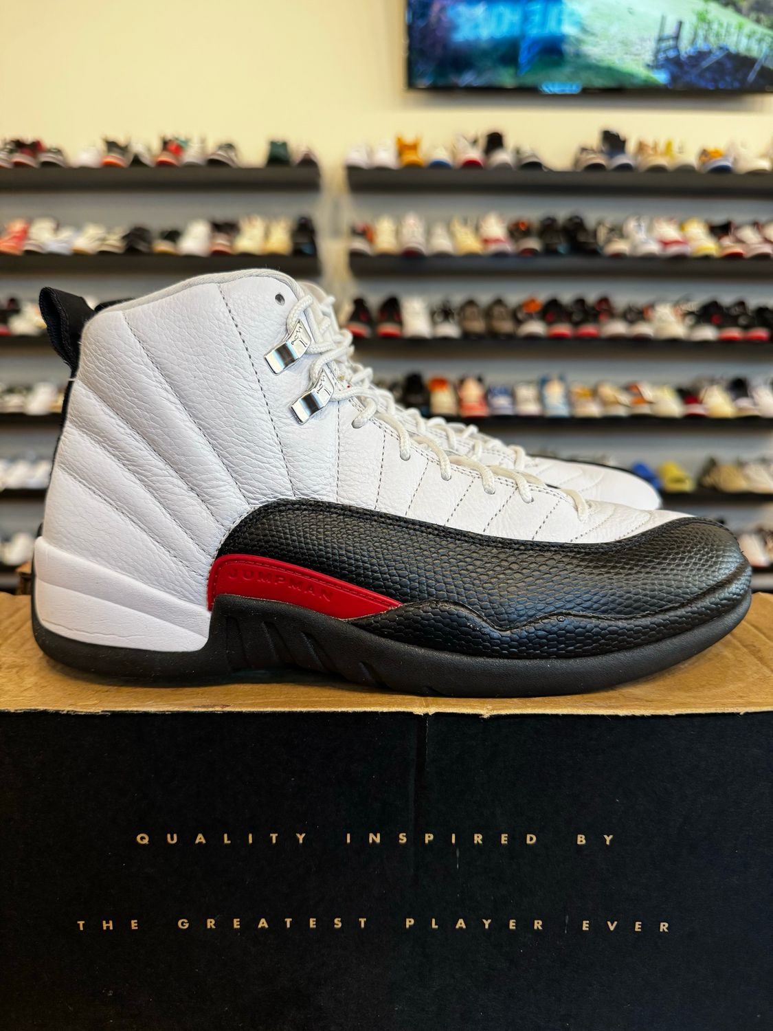 Jordan 12 Taxi Flip Size 8.5 Pre-Owned