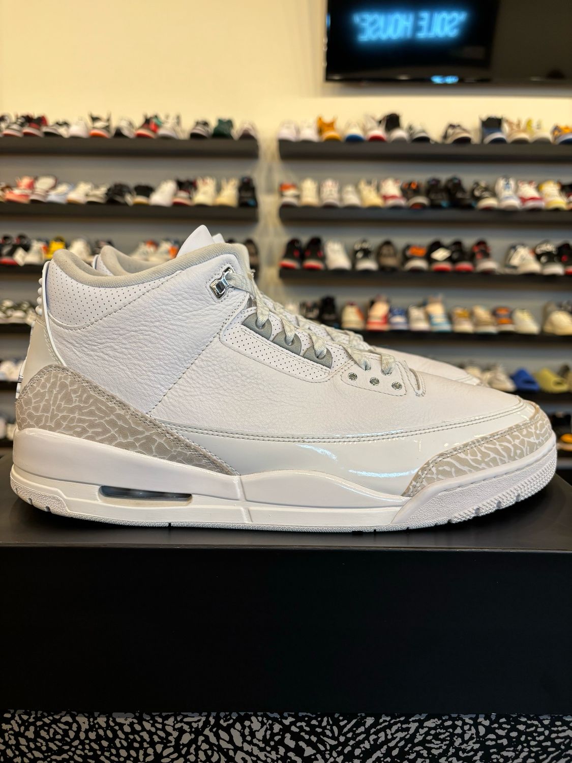 Jordan 3 Pure Money 2025 Size 14 Pre-Owned