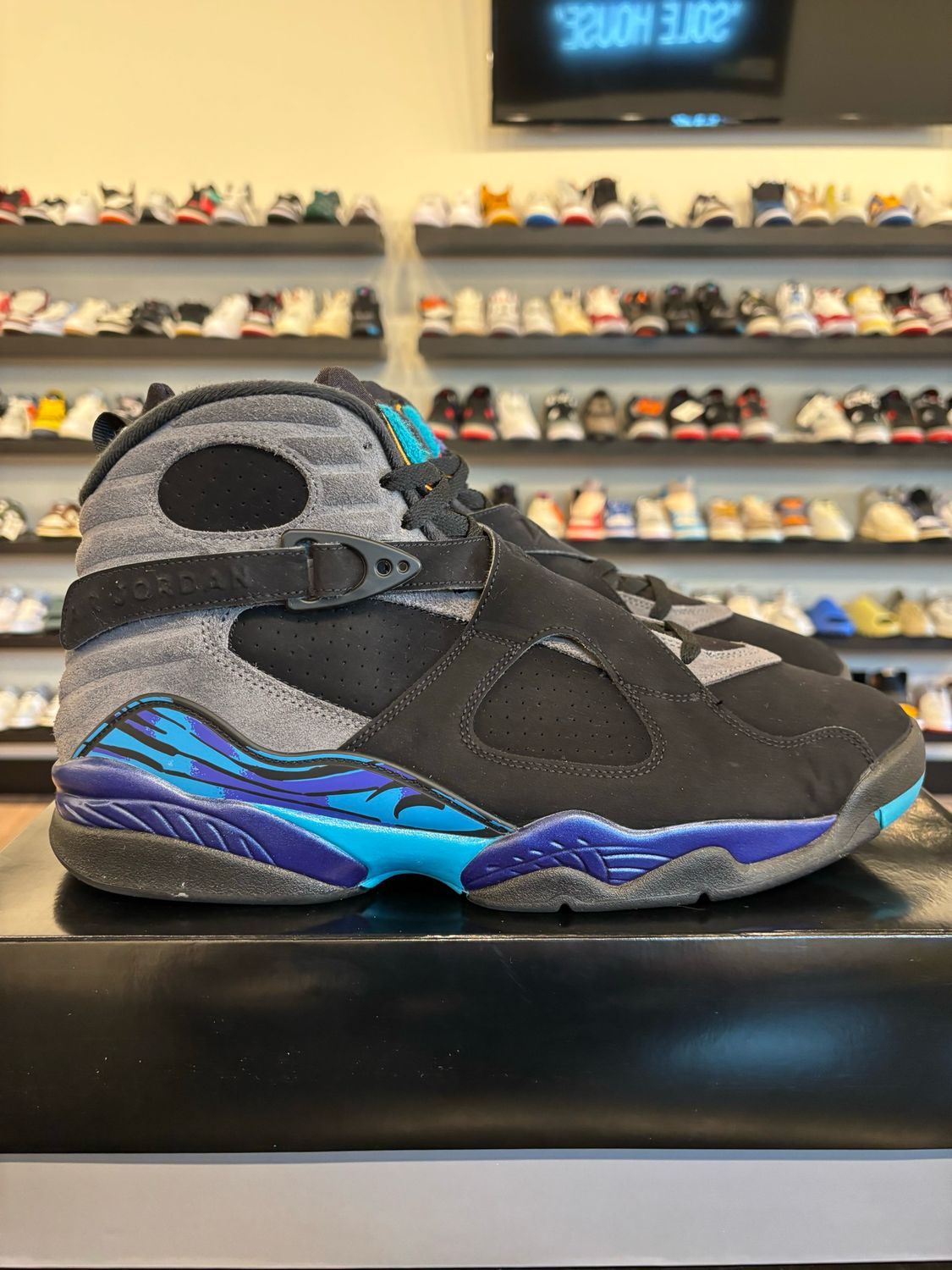 Jordan 8 Aqua Size 14 Pre-Owned