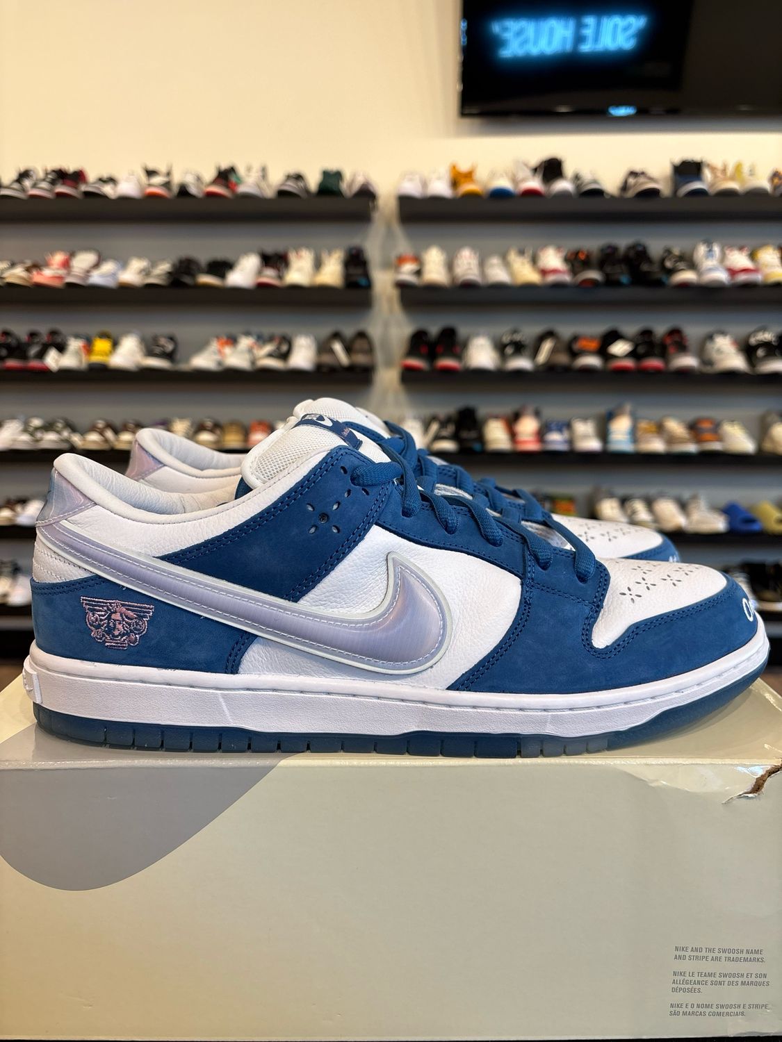 Nike SB Dunk Low Born x Raised Size 13 Pre-Owned
