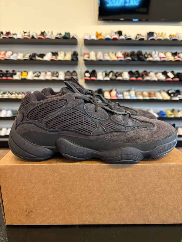 Yeezy 500 Utility Black Size 13 Pre-Owned (No Box &amp; Insoles)