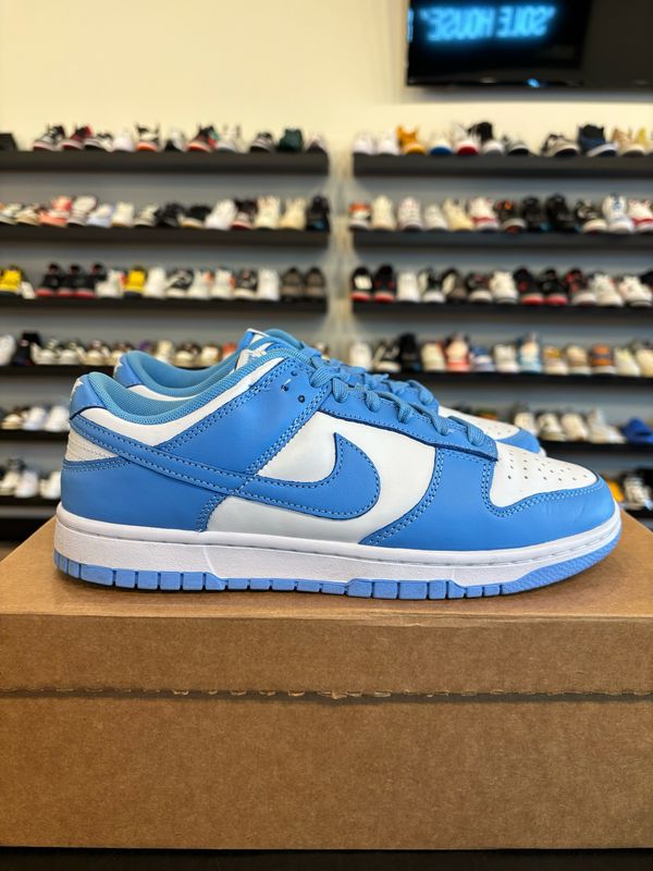 Nike Dunk Low UNC Size 8.5 Pre-Owned (No Box)