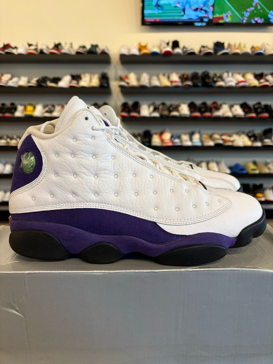 Jordan 13 Lakers Size 10.5 Pre-Owned