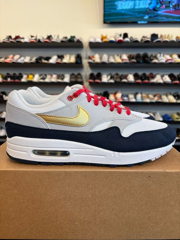 Nike Air Max 1 Olympic Size 11 Pre-Owned (No Box)