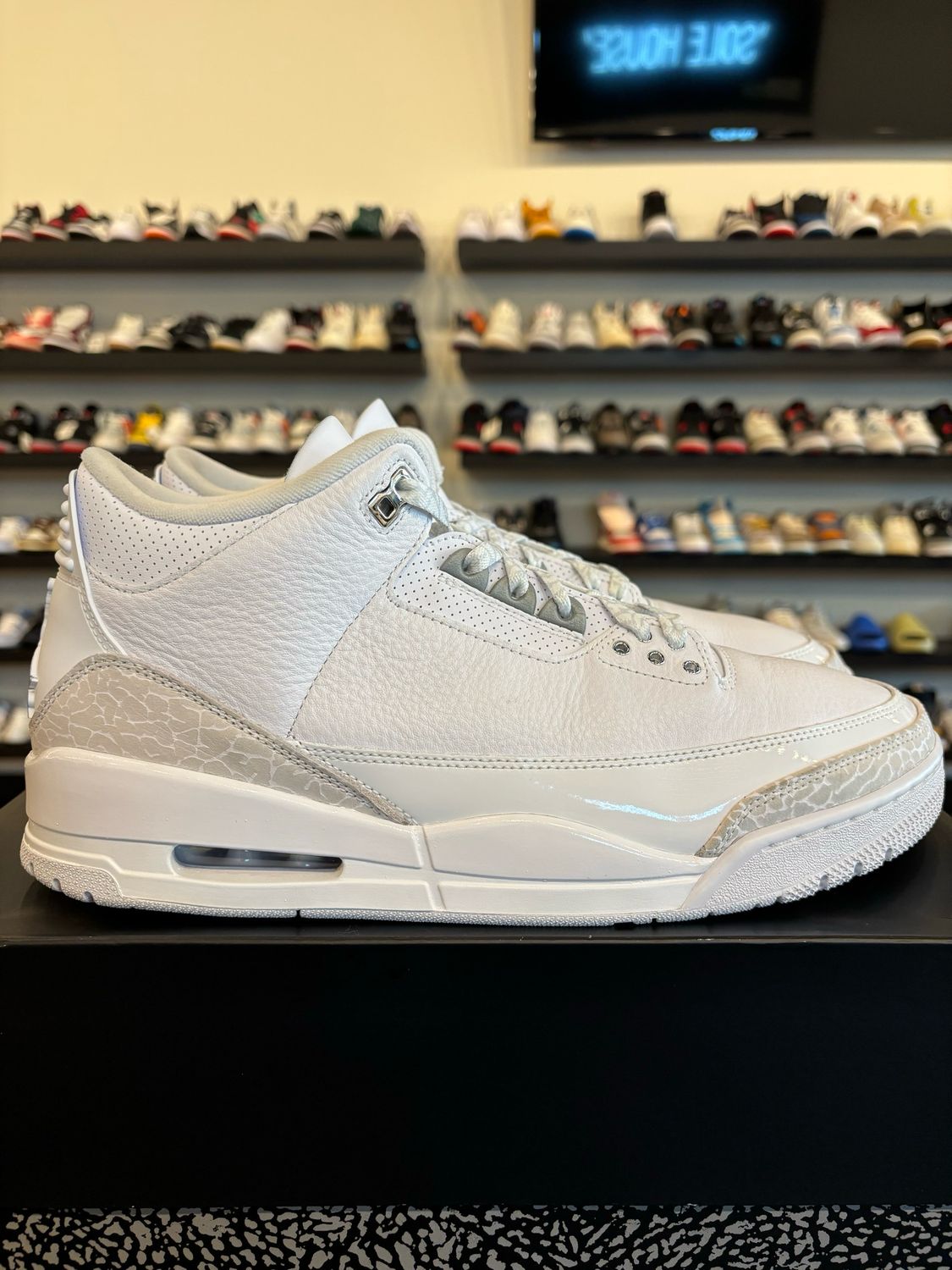 Jordan 3 Pure Money 2025 Size 12 Pre-Owned