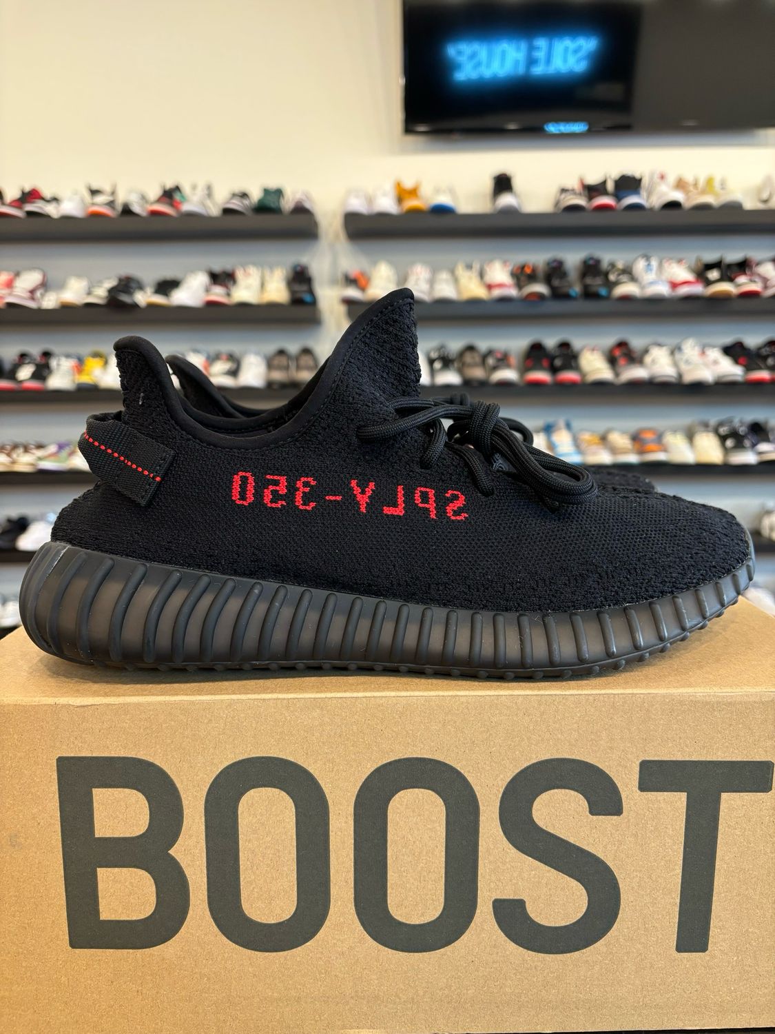 Yeezy 350 V2 Bred Size 12 Pre-Owned