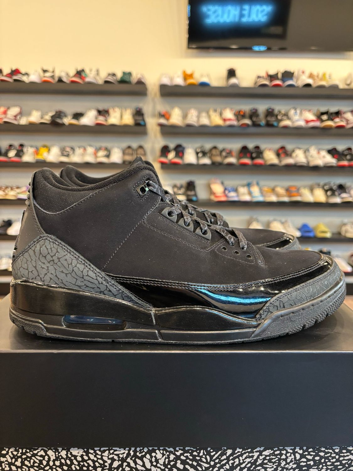 Jordan 3 Black Cat 2025 Size 12 Pre-Owned