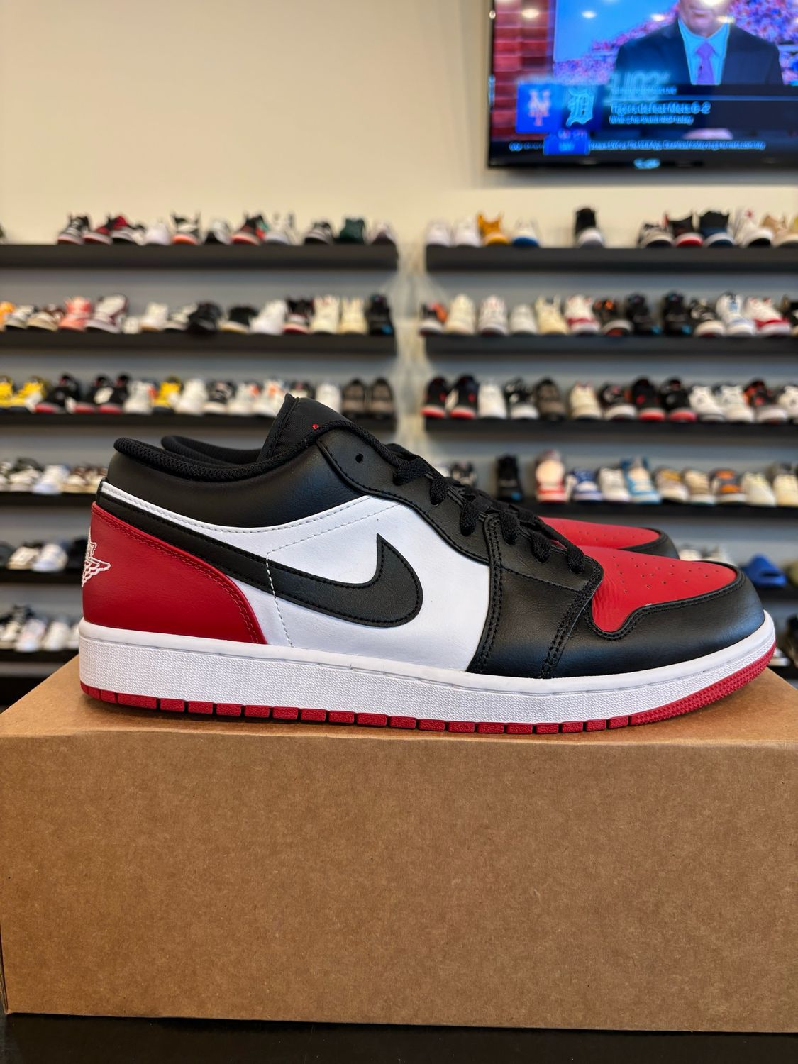 Jordan 1 Low Bred Toe 2.0 Size 13 Pre-Owned (No Box)