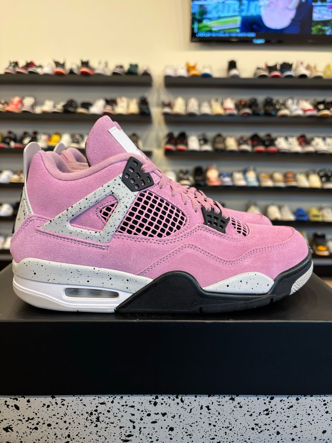 Jordan 4 Pink Orchid Size 8.5 (10W) Brand New