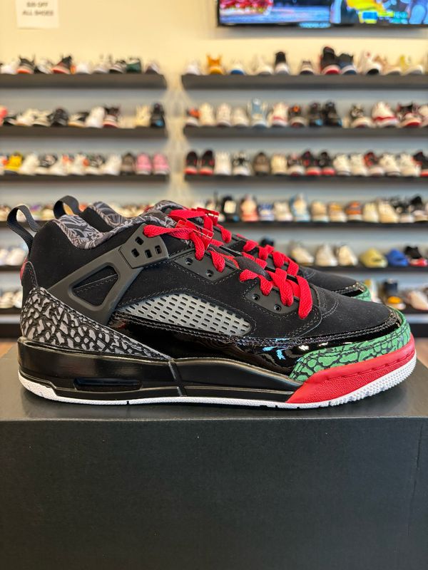 Jordan Spizike Low Black Green Size 6.5Y (8W) Brand New