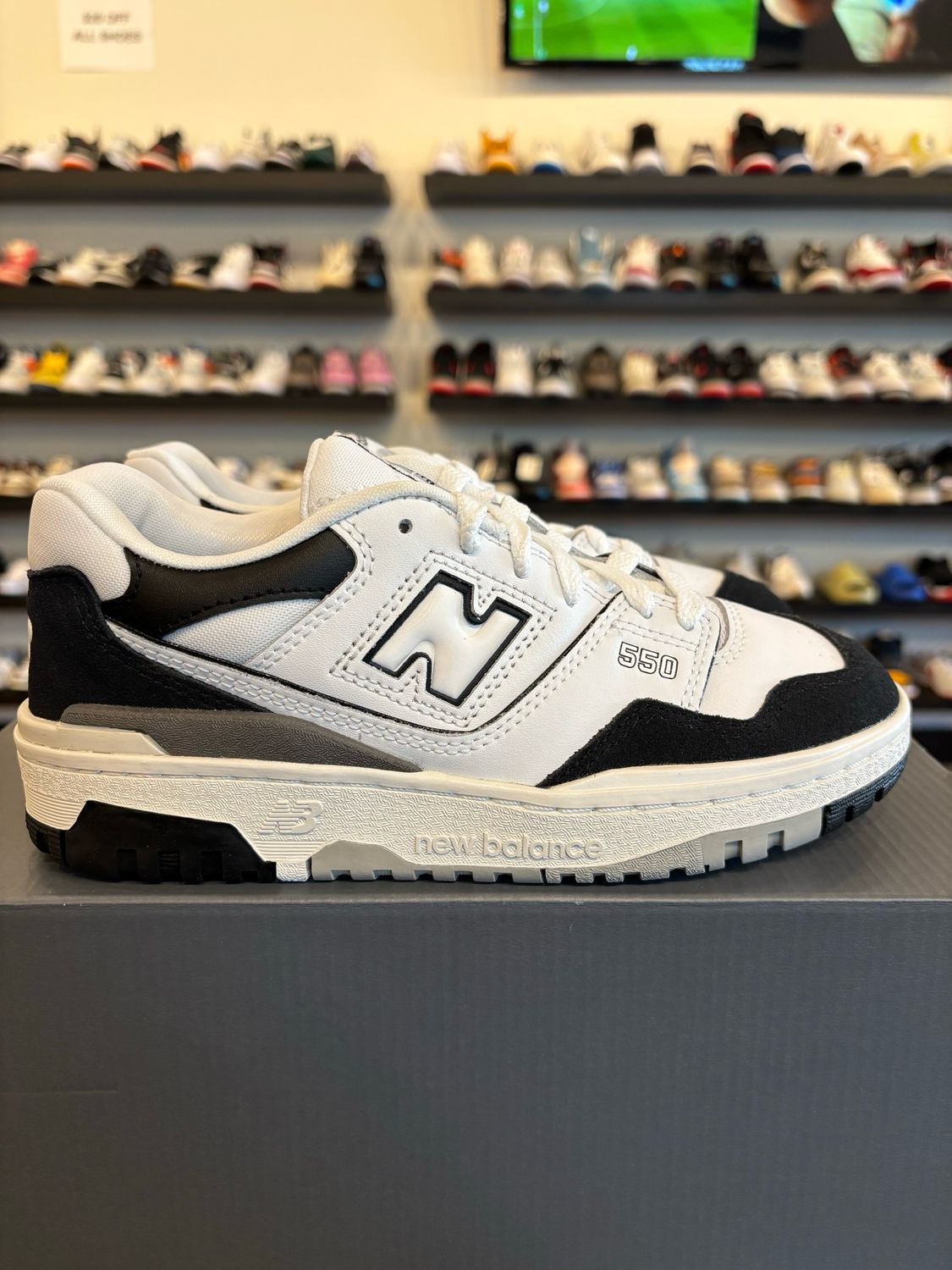 New Balance 550 Black White Size 5Y (6.5W) Brand New