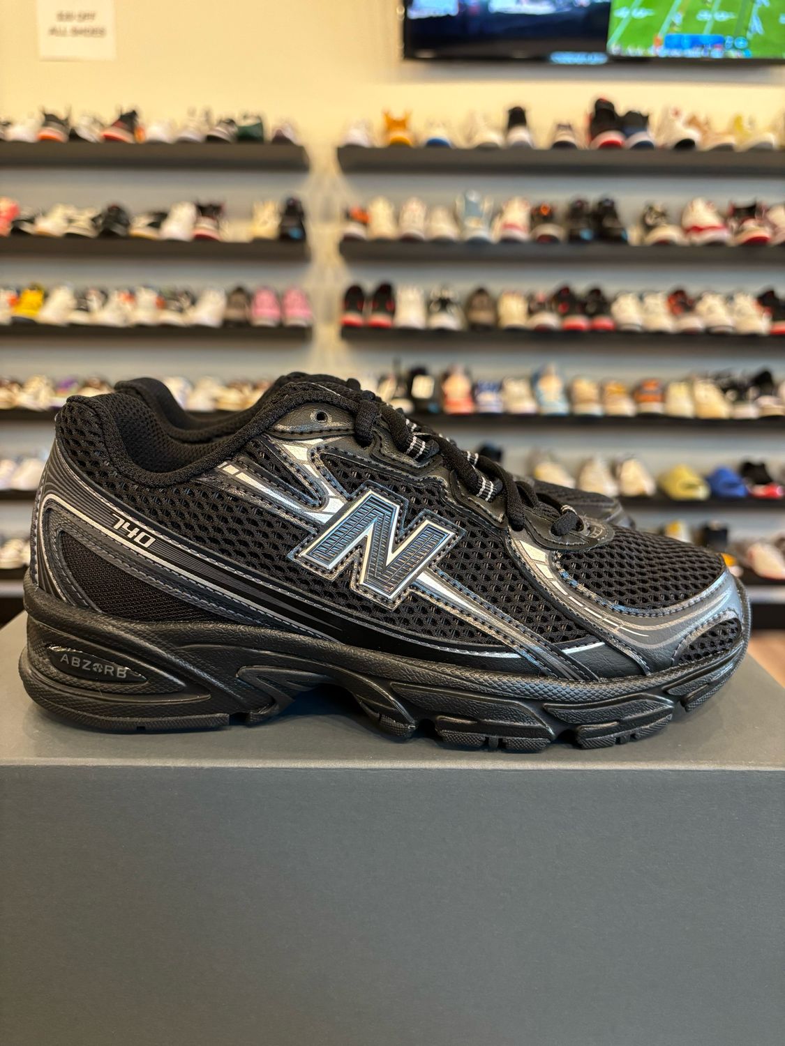New Balance 740 Black Chrome Size 5.5Y (7W) Brand New