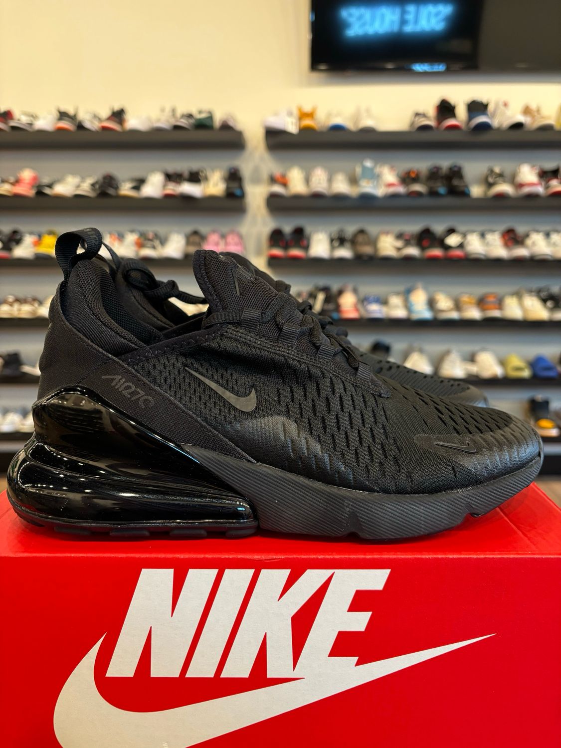 Nike Air Max 270 Triple Black Size 6.5Y (8W) Brand New
