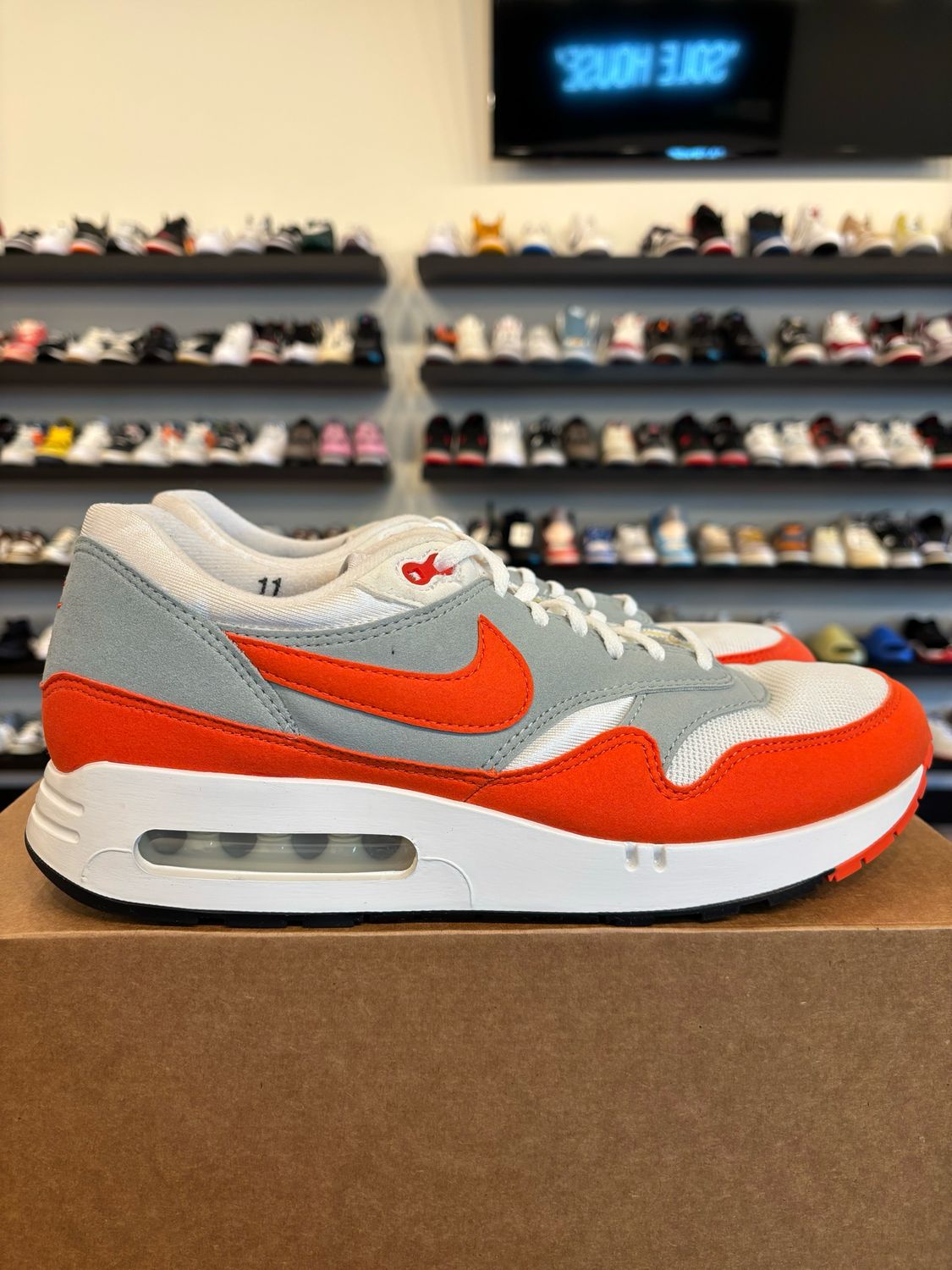 Nike Air Max 1 Big Bubble Orange Size 11 Pre-Owned (No Box)