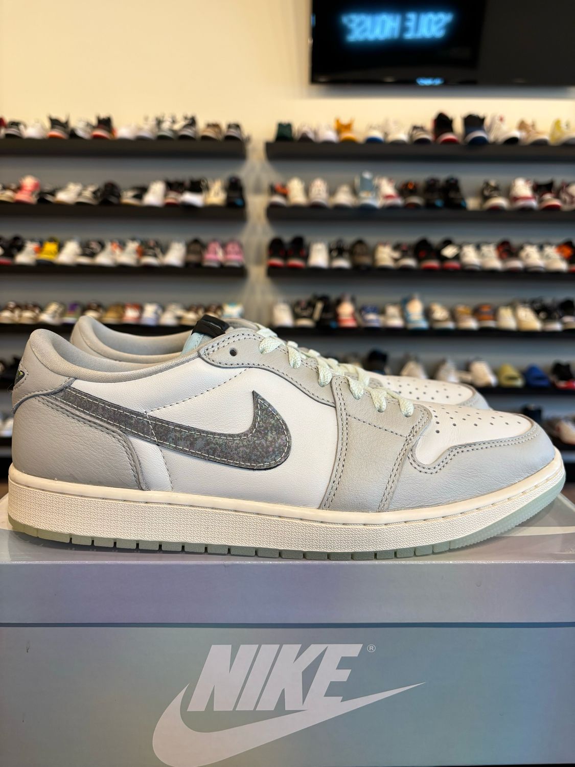 Jordan 1 Low Year Of The Snake Size 12 Pre-Owned