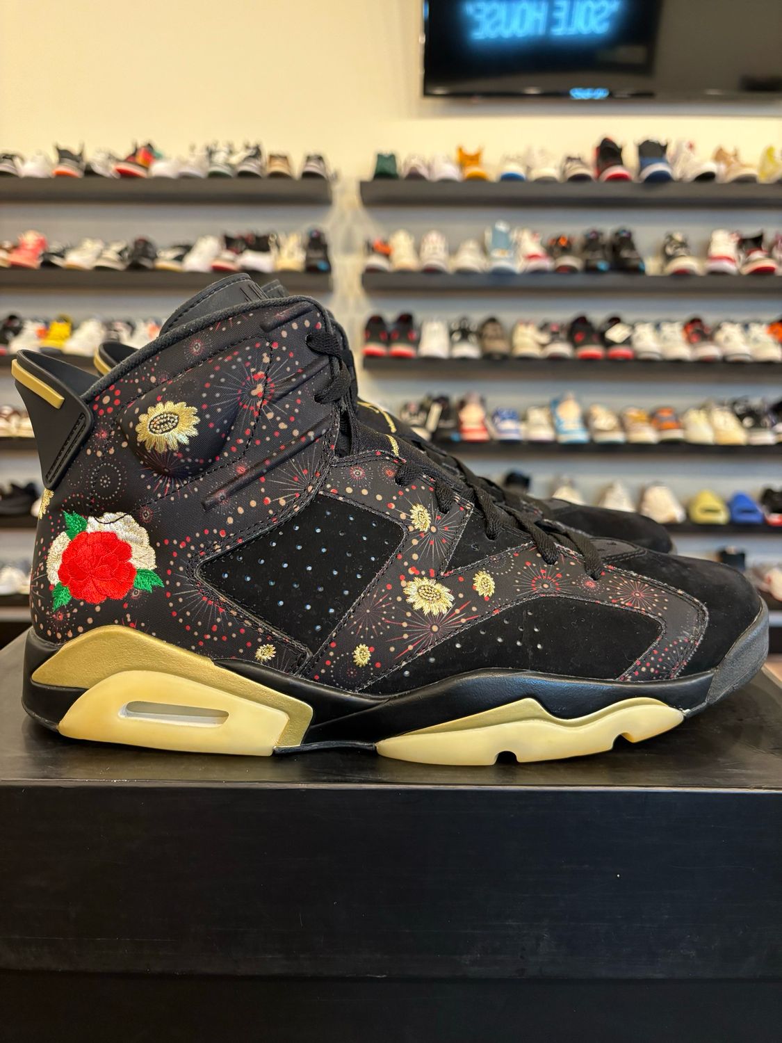 Jordan 6 Chinese New Year Size 13 Pre-Owned
