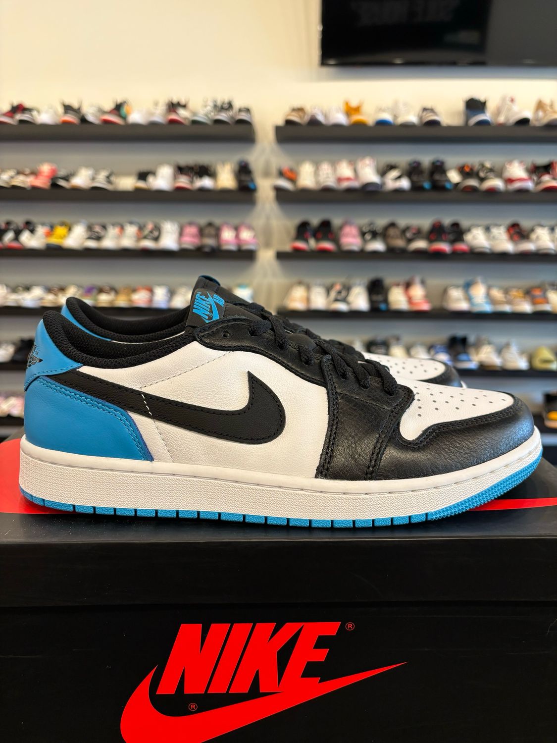 Jordan 1 Low Powder Blue Size 9 Brand New