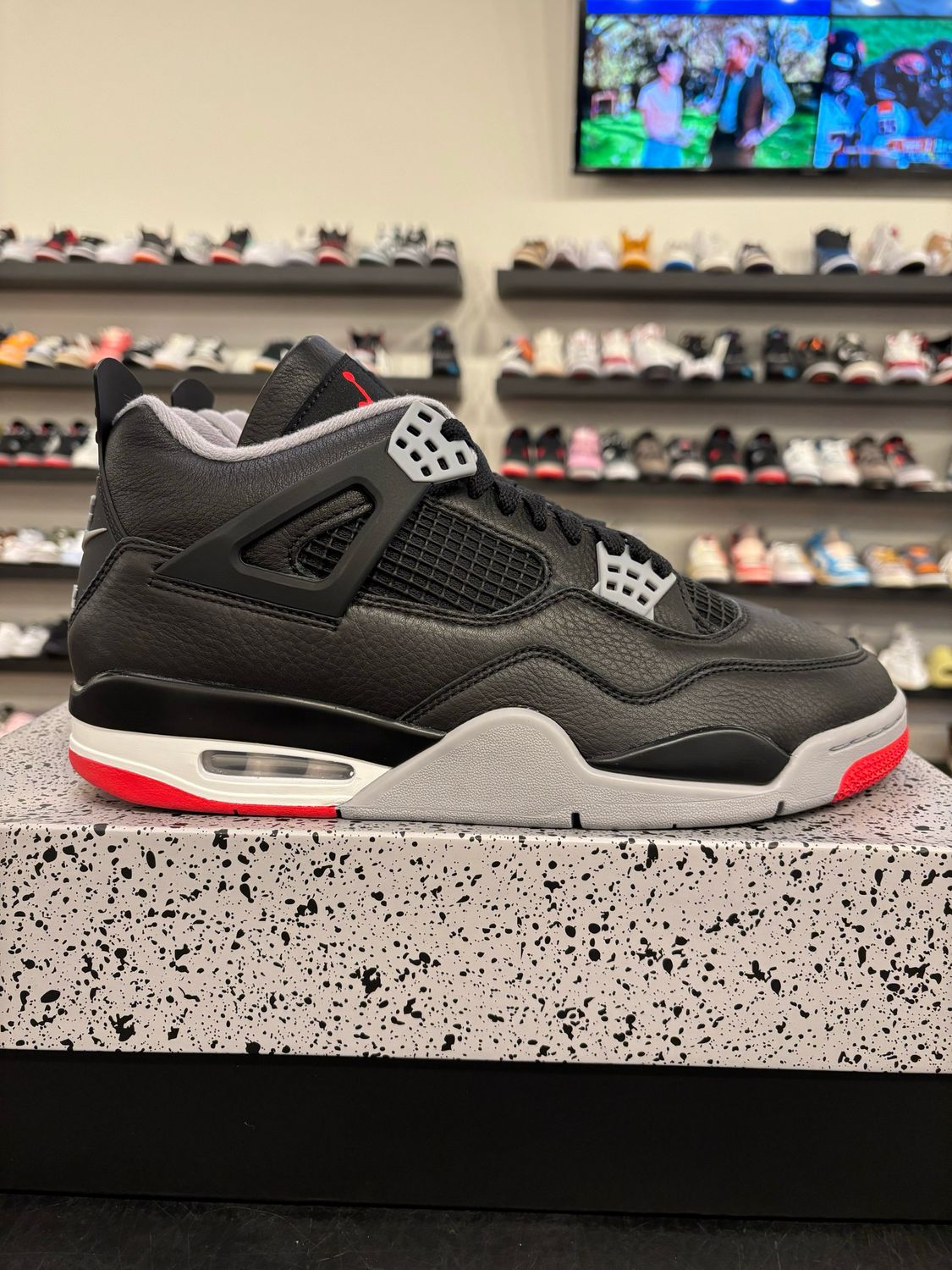 Jordan 4 Bred Reimagined Size 10.5 Brand New