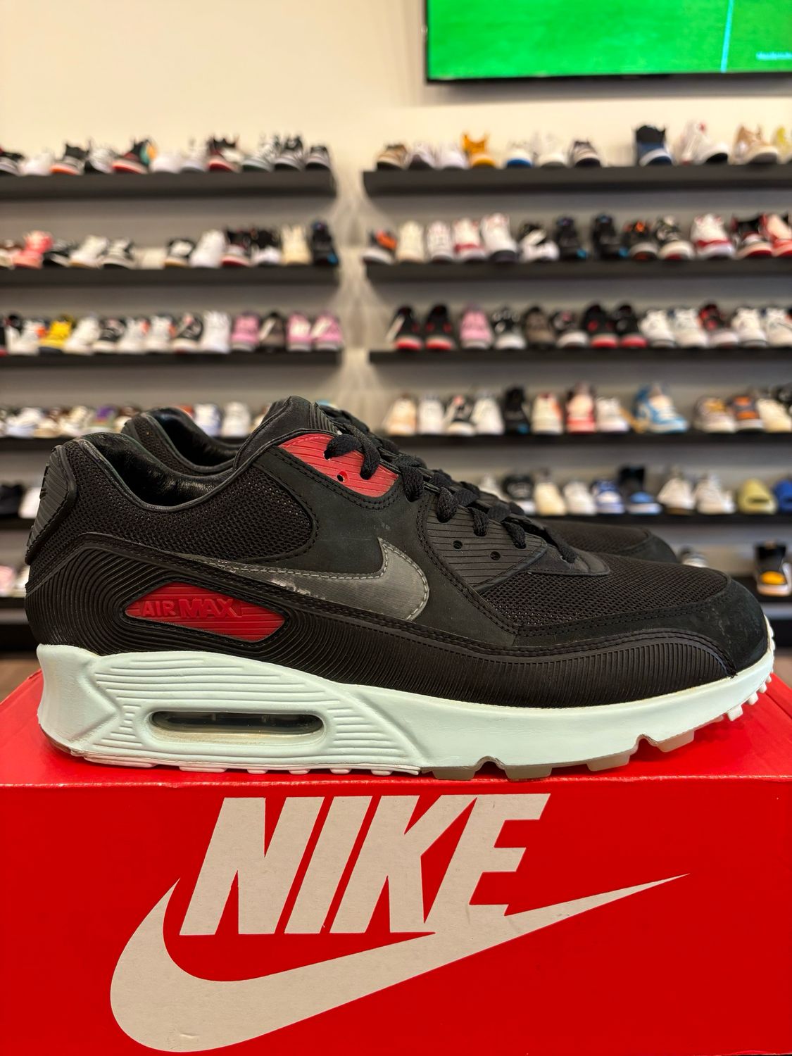 Nike Air Max 90 Vinyl Size 10.5 Pre-Owned