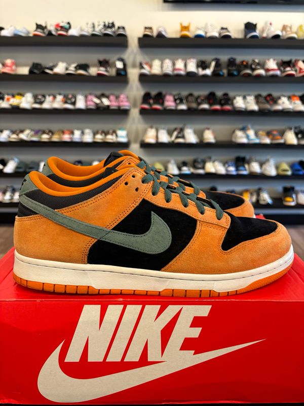 Nike Dunk Low Ceramic Size 11.5 Pre-Owned (No Box)