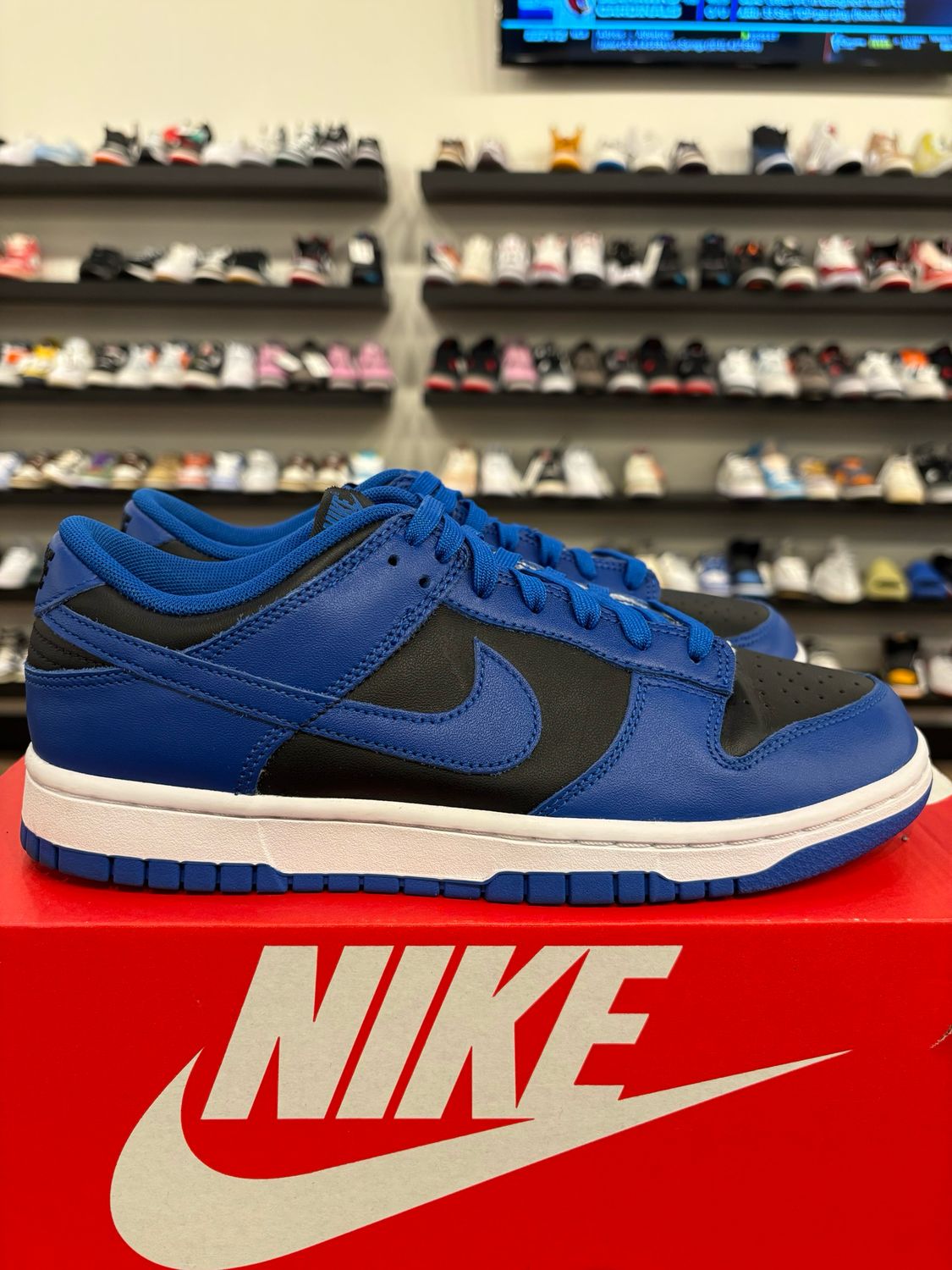 Nike Dunk Low Cobalt Size 7.5 (9W) Pre-Owned