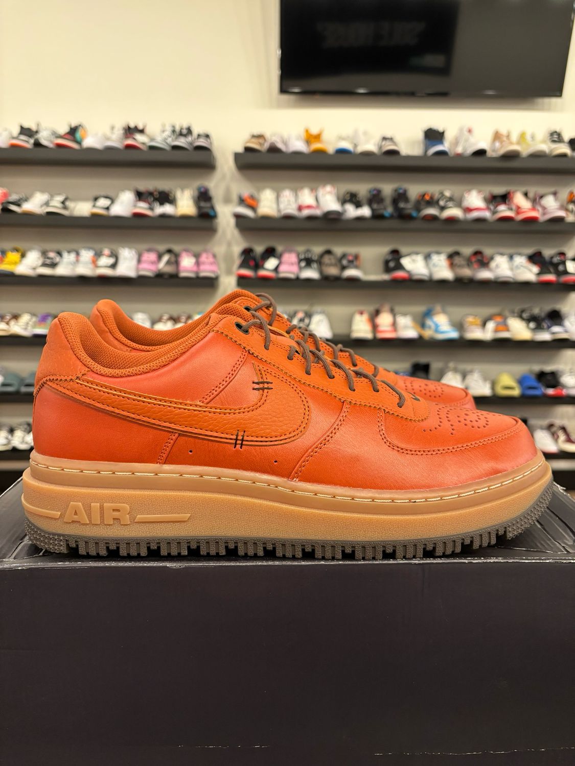 Nike Air Force 1 Low Luxe Burnt Sunrise Size 13 Brand New