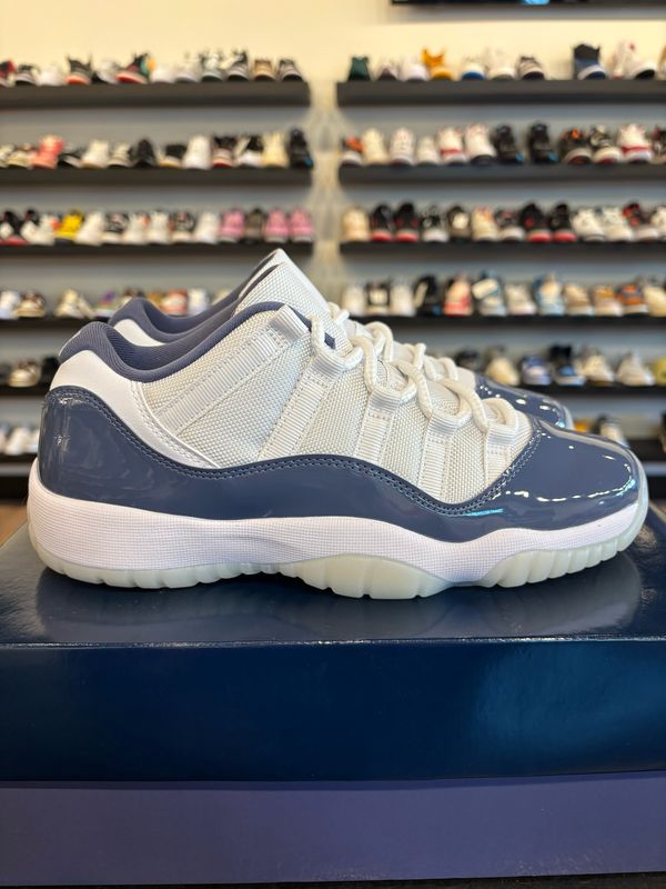 Jordan 11 Low Diffused Blue Size 7Y (8.5W) Brand New