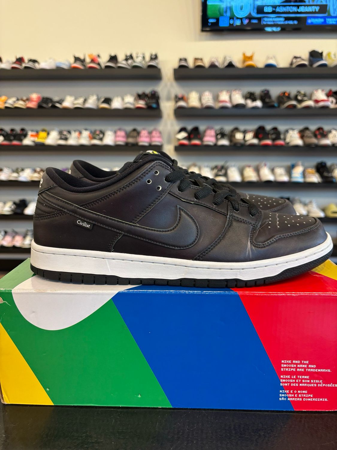 Nike SB Dunk Low Civilist Size 11.5 Pre-Owned