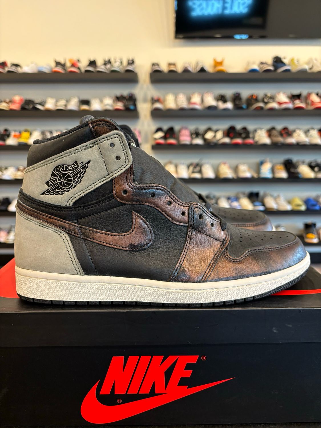 Jordan 1 Patina Size 10 Brand New