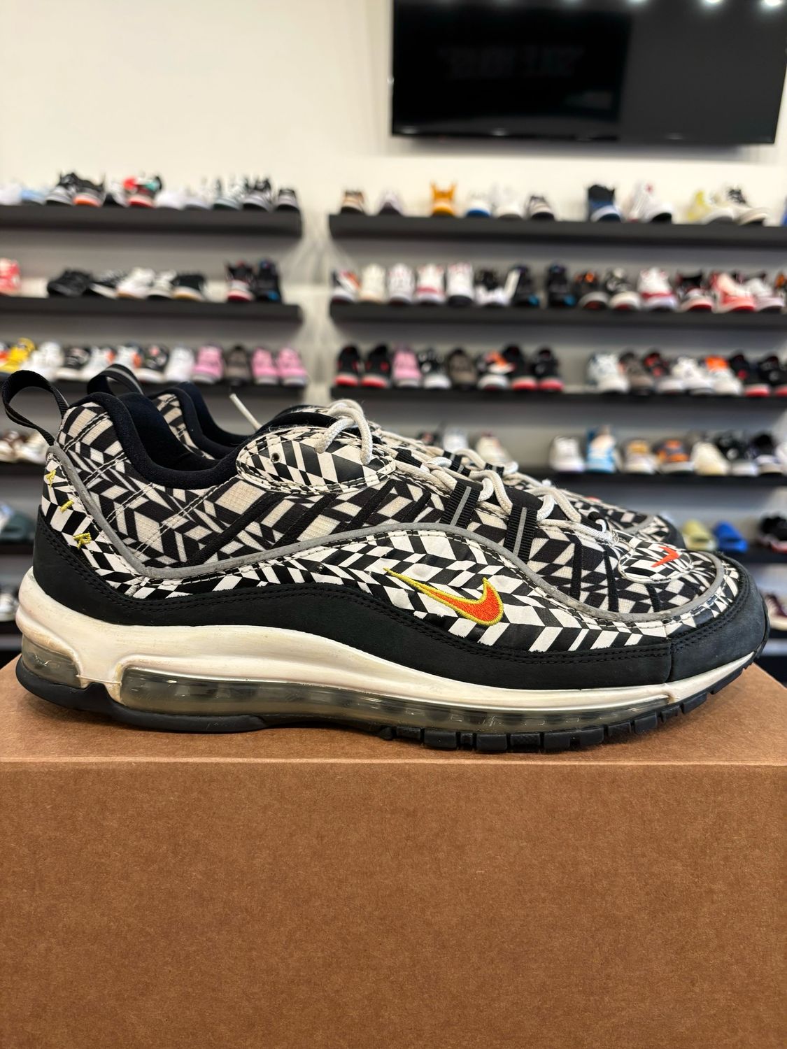 Nike Air Max 98 AOP Black Size 11.5 Pre-Owned (No Box)