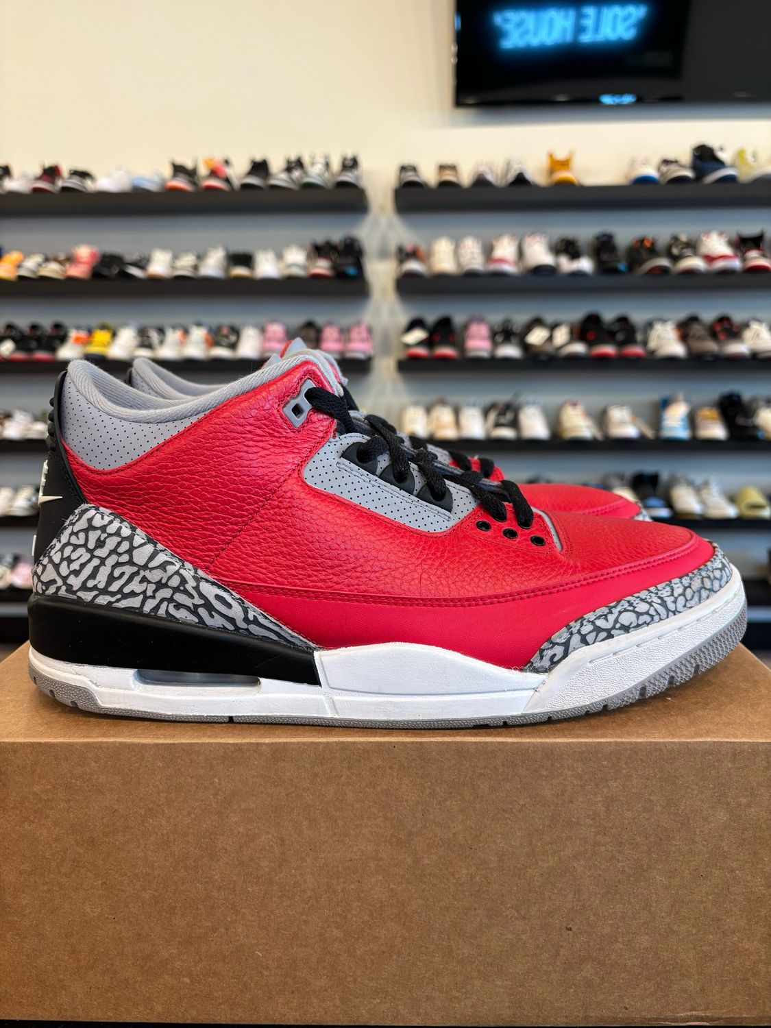 Jordan 3 Unite Chi Size 11.5 Pre-Owned (No Box)