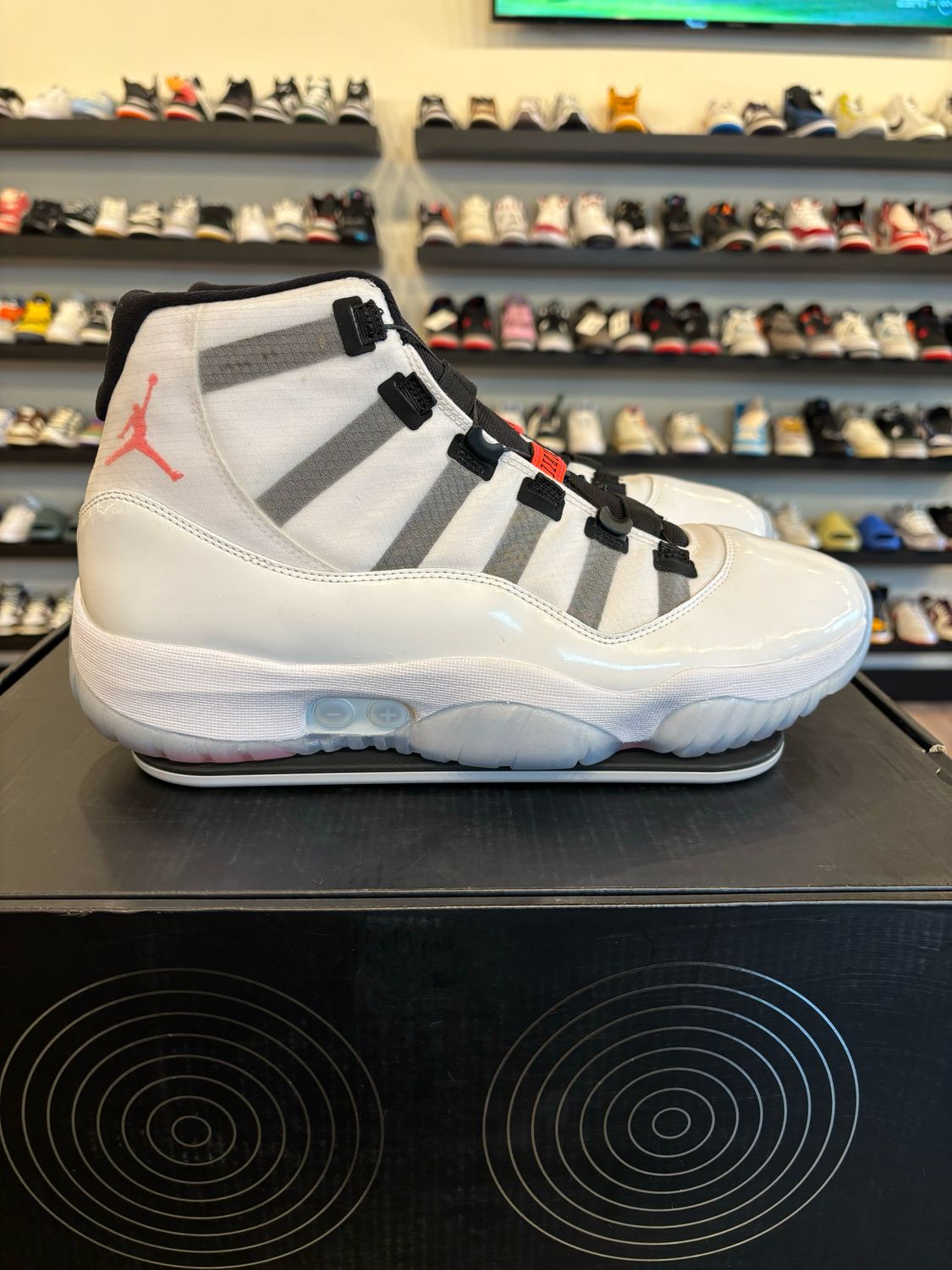 Jordan 11 Adapt White Size 12 Pre-Owned