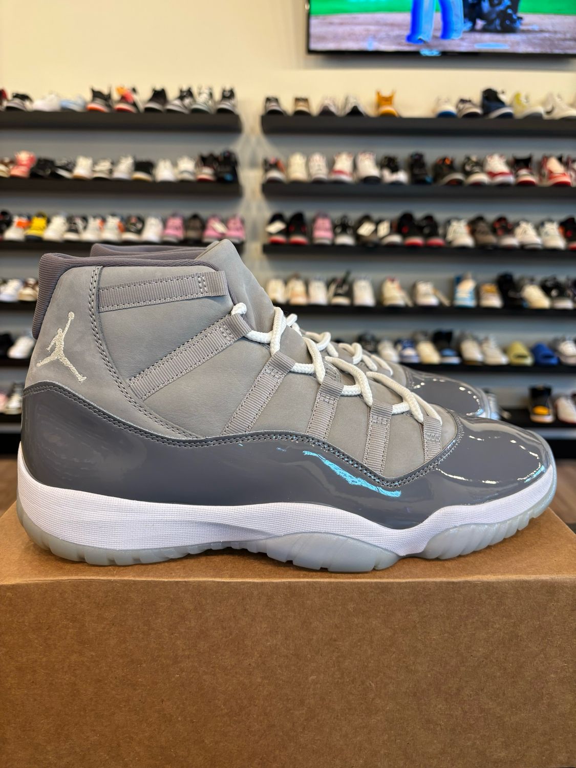 Jordan 11 Cool Grey Size 13 Pre-Owned (No Box)