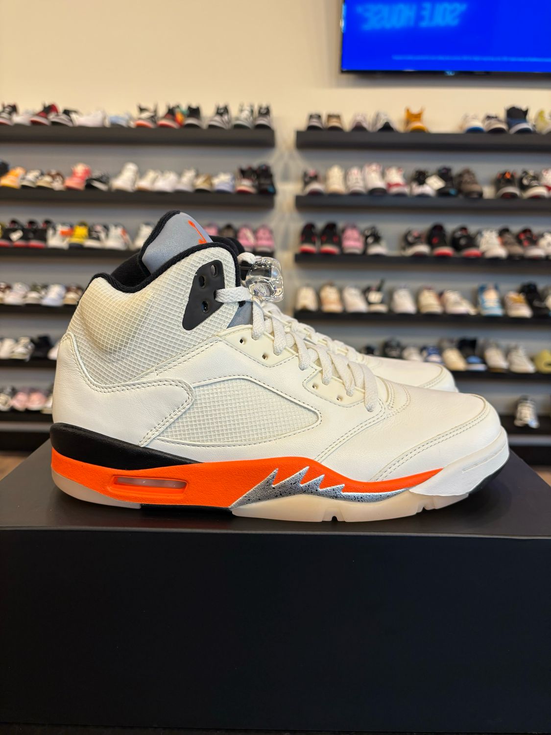 Jordan 5 Shattered Backboard Size 9.5 Brand New