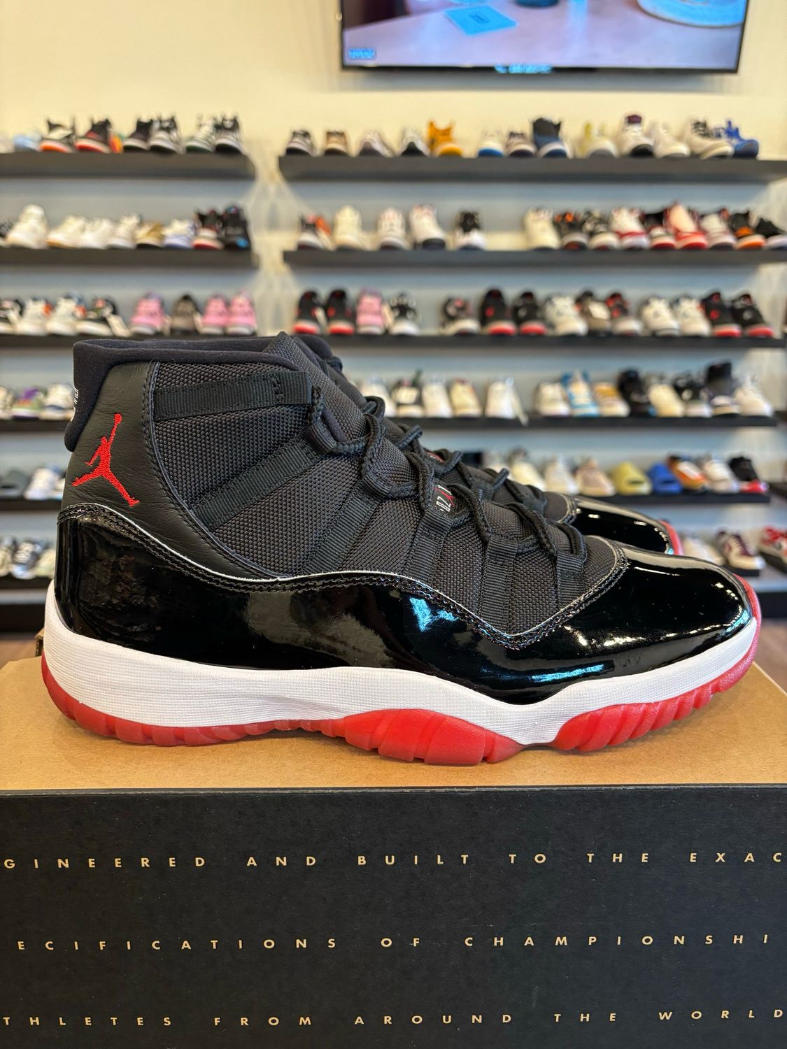 Jordan 11 Bred 2019 Size 12 Pre-Owned
