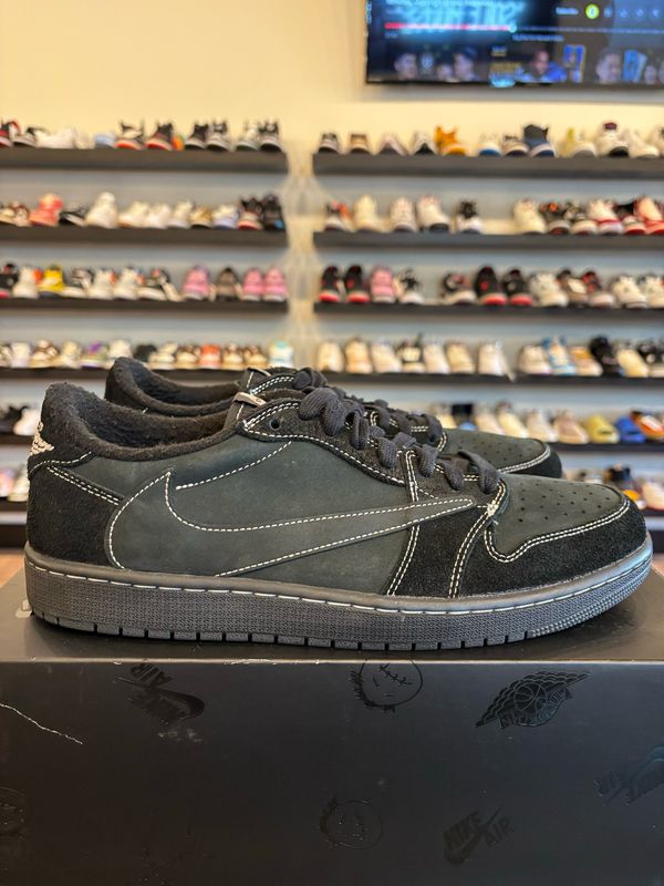 Jordan 1 Low Travis Scott Phantom Size 11.5 Pre-Owned
