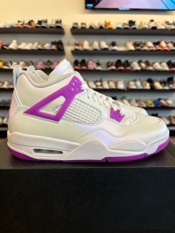 Jordan 4 Hyper Violet Size 6.5Y (8W) Pre-Owned