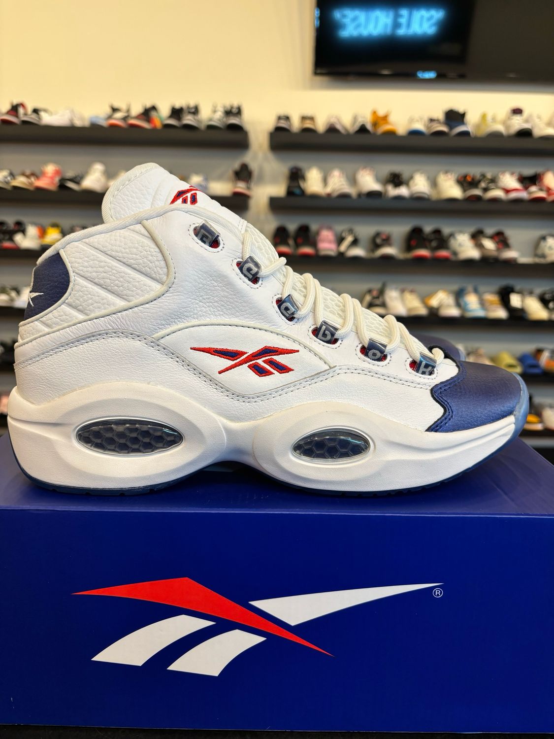 Reebok Iverson Question Blue Toe Size 11.5 Brand New