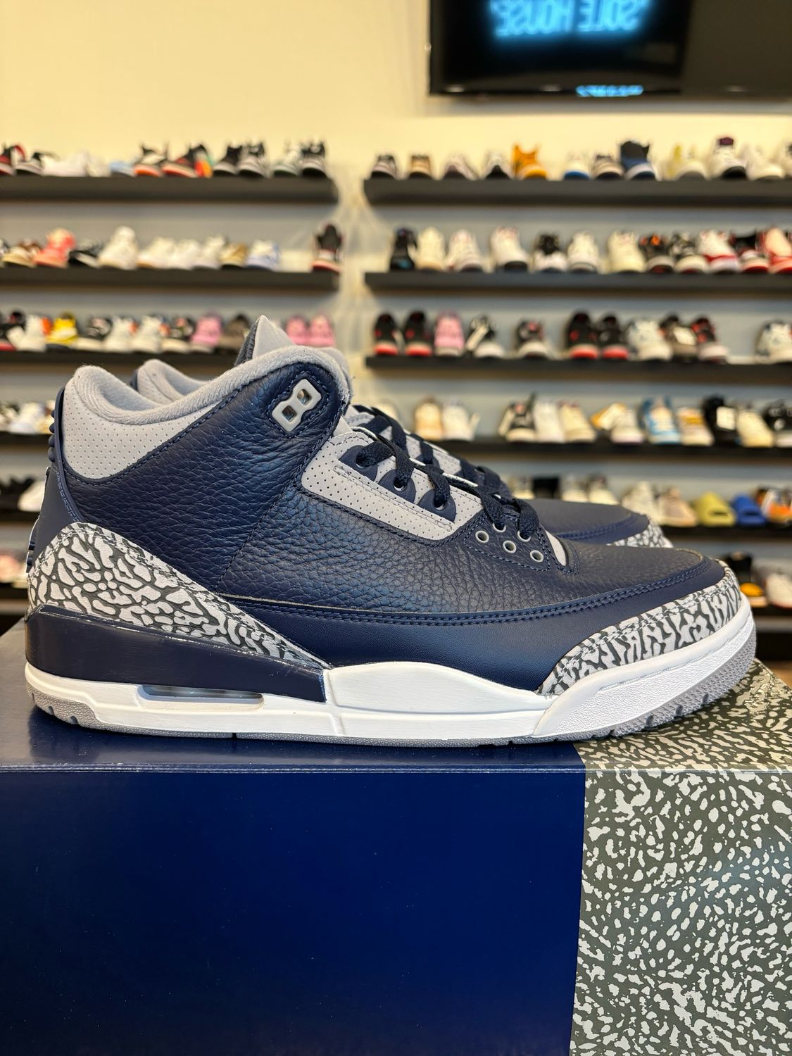 Jordan 3 Georgetown Size 10.5 Brand New