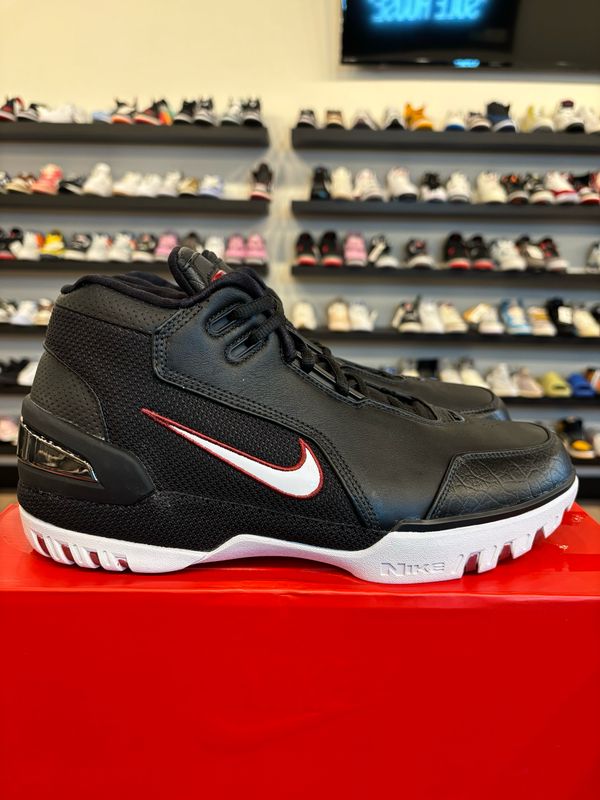 Nike Air Zoom Gerneration Black White Size 10.5 Brand New