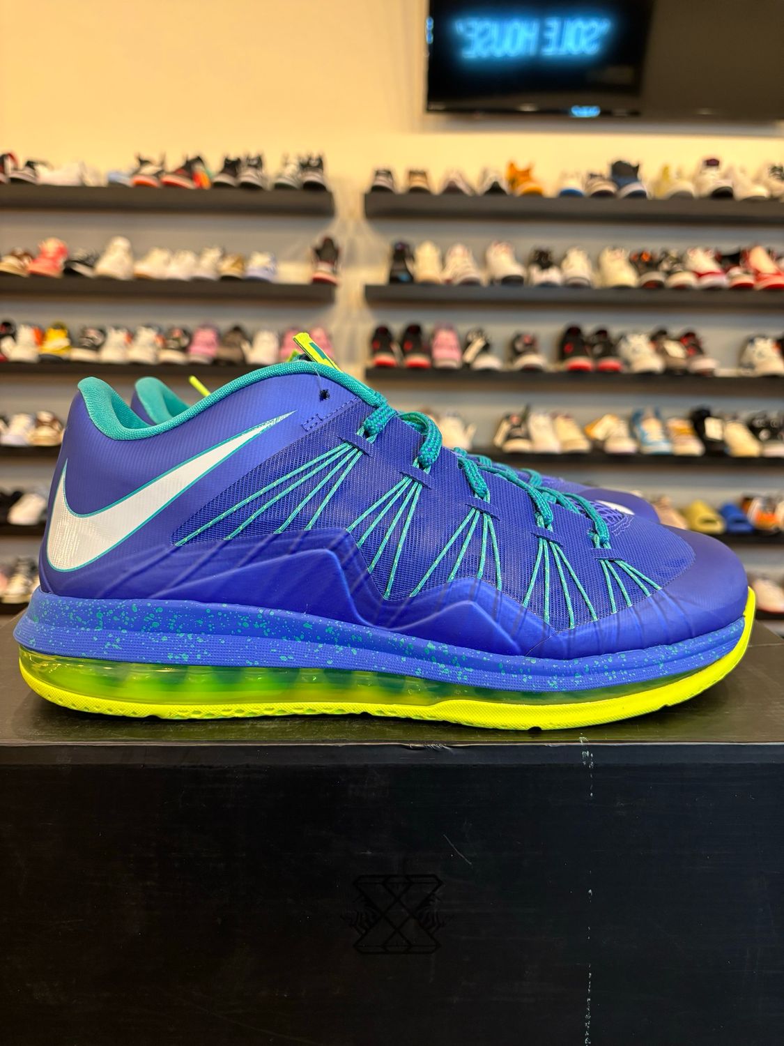 Nike Air Max LeBron 10 Low Sprite Size 10.5 Brand New