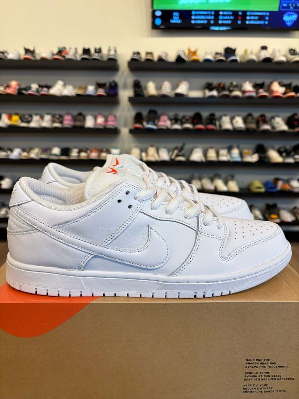 Nike SB Dunk Low Triple White Orange Label Size 11.5 Brand New