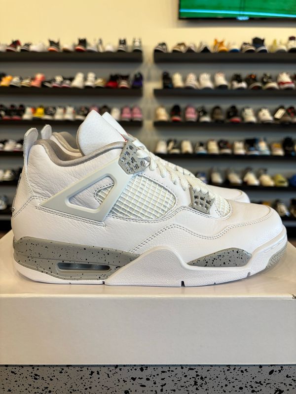 Jordan 4 White Oreo Size 8 Brand New