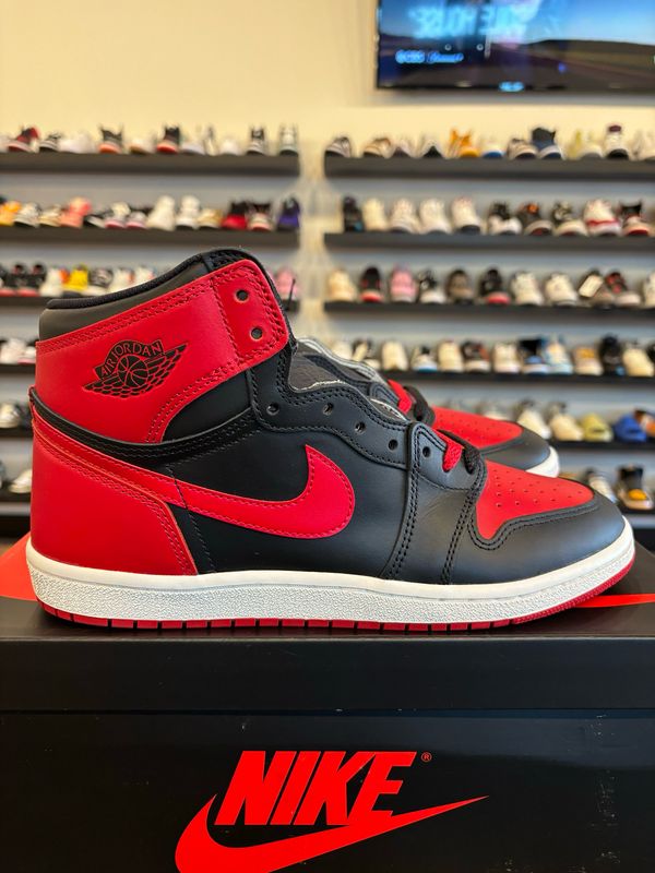 Jordan 1 &#39;85 Bred 2025 Size 10.5 Brand New